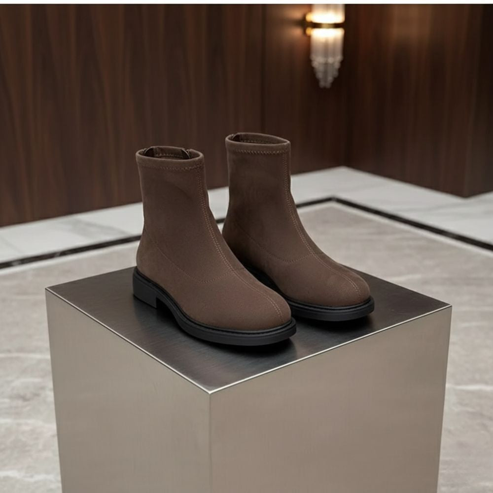 Bottines Suédine – Douceur Confortable & Style Minimal Chic