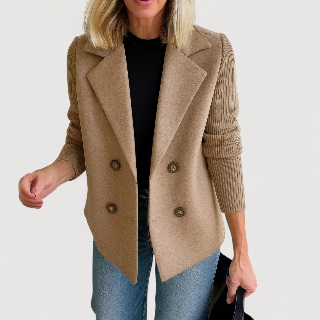 ELORA – BLAZER ÉLÉGANT À MANCHES CÔTELÉES